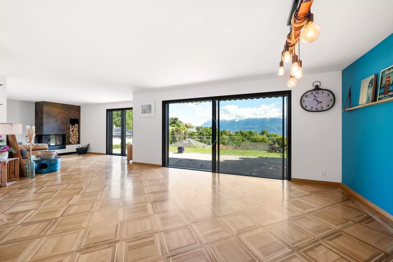 Très belle villa familiale avec vue panoramique à Lutry (5)