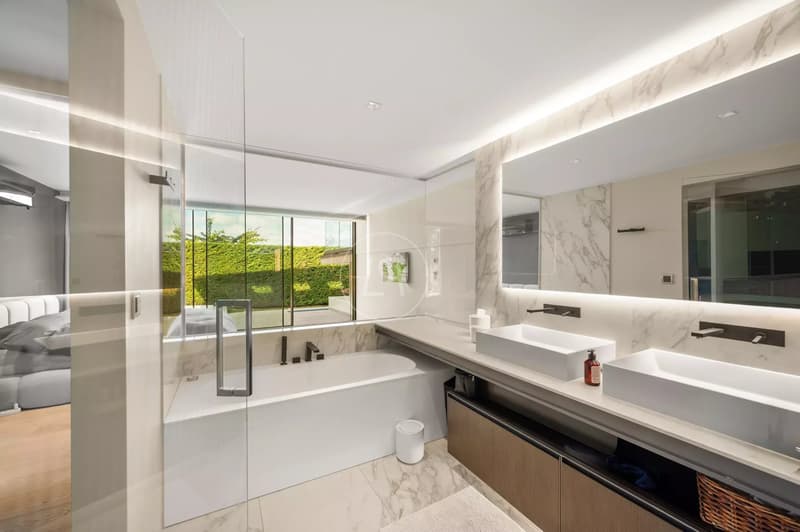 Villa contemporaine d'exception, vue et accès privé au lac,rive gauche (10)