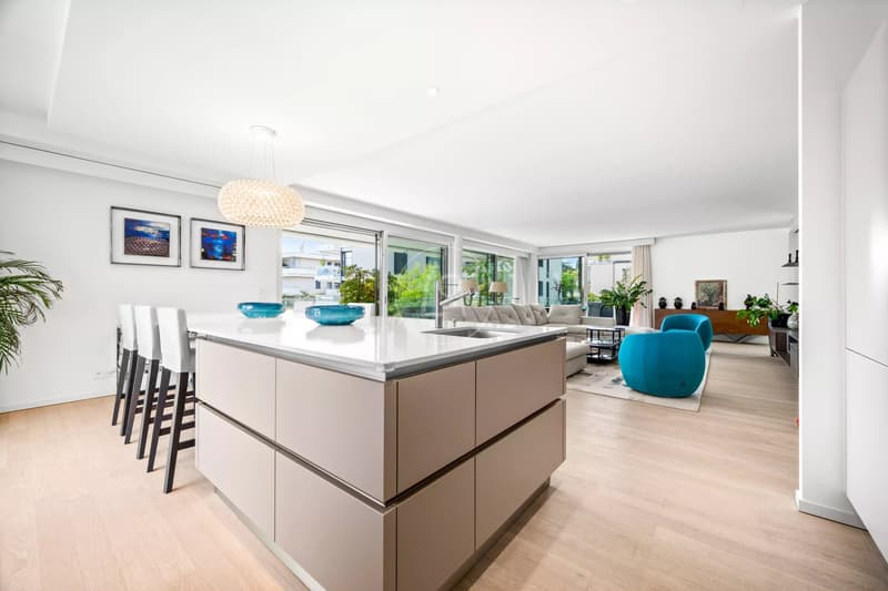 Appartement d'exception avec accès direct au lac à Pully (11)