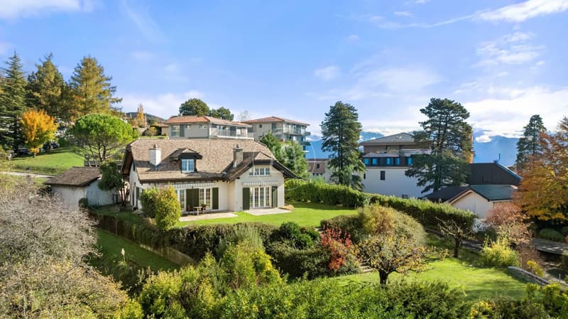Très belle villa avec vue panoramique à Grandvaux (3)