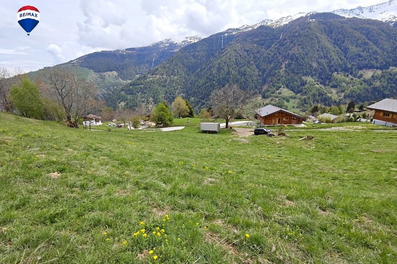 Terrain à bâtir pour 1 à 2 maisons en zone H20 (7)