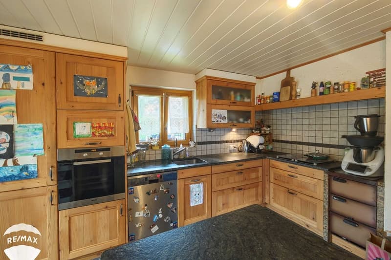 Villa-chalet de 6 pièces avec mezzanine et un studio (3)