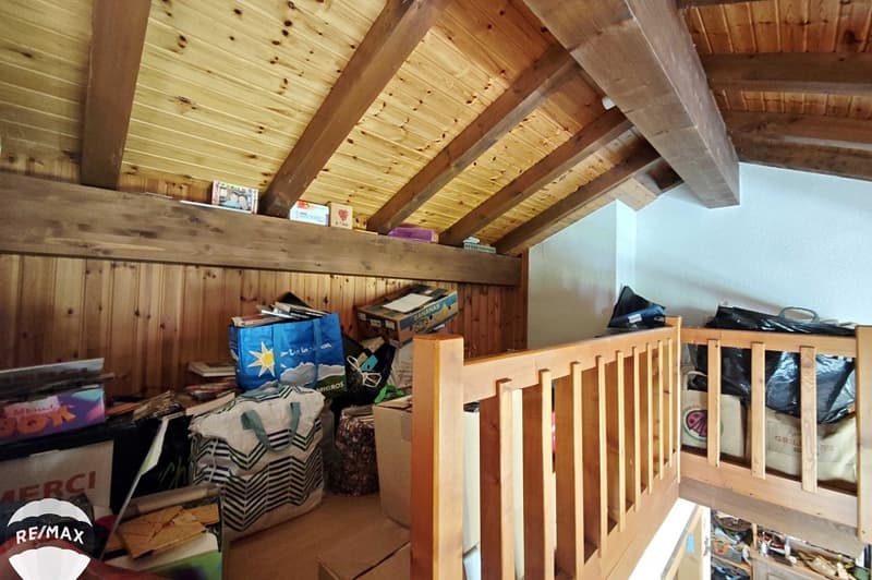 Villa-chalet de 6 pièces avec mezzanine et un studio (6)