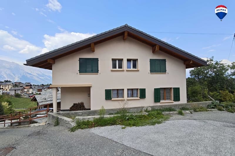 Appartement de 4 pièces inclus garage box. (1)