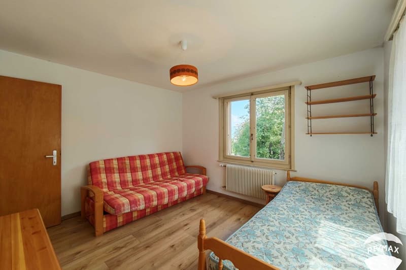 Appartement de 4 pièces inclus garage box. (9)