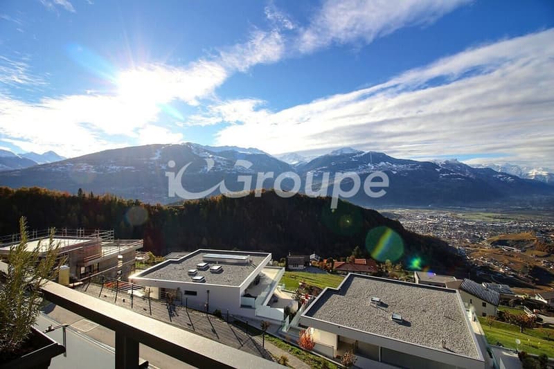Splendide appartement 4.5 pièces en attique de 217 m2 (12)