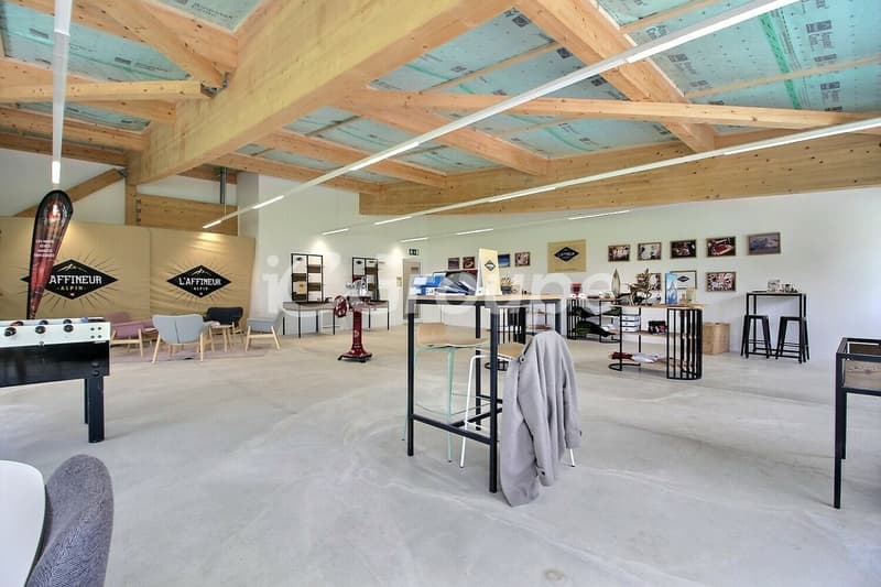 Nouvel halle commercial à louer sur la Route de la Californie 46. (4)
