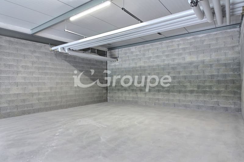 Petits box de stockage 143.1 m² / atelier à Saxon | Disponibles dès maintenant (5)