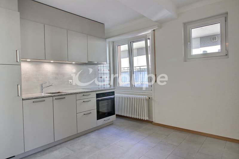 Appartement de 2.5 pièces rénové pour location à Sion. (1)