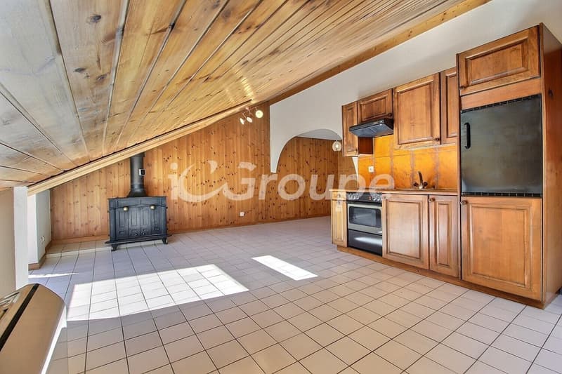 Studio confortable à louer à Sion (1)
