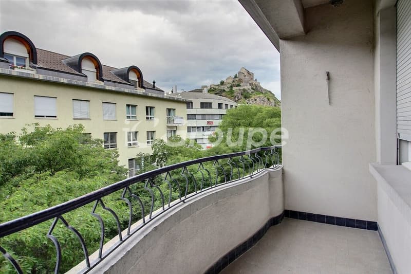 Appartement rénové de 3.5 pièces à louer au centre-ville de Sion (5)