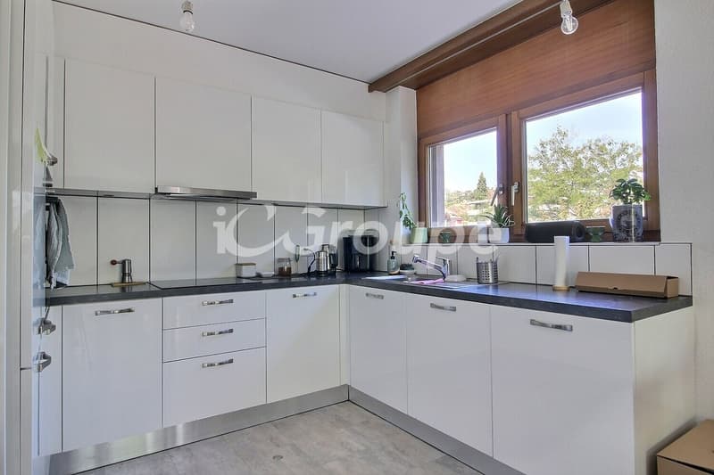 Appartement de 3.5 pièces au rez-de-chaussée dans un quartier calme. (3)