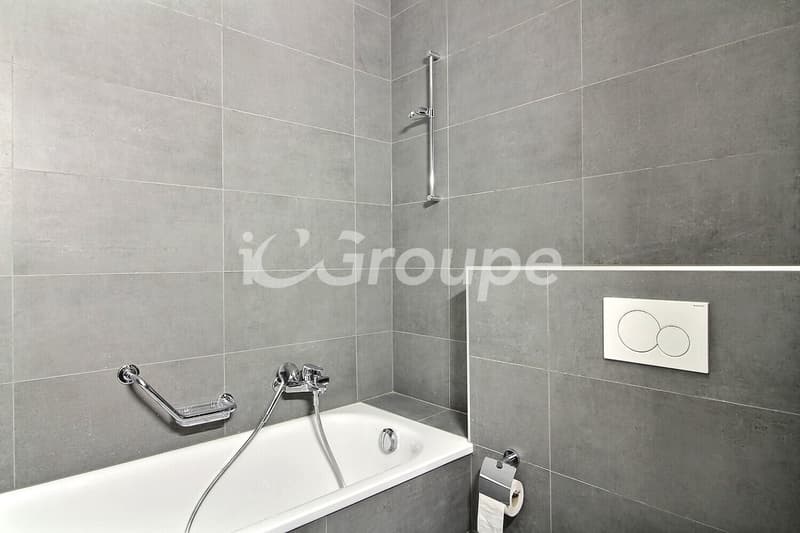 Bel appartement de 3 pièces rénové en location à Sion (5)