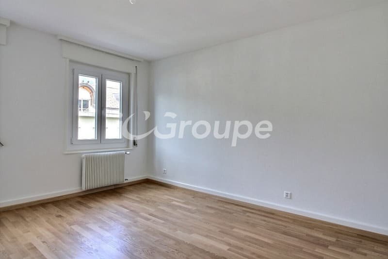 Bel appartement de 3 pièces rénové en location à Sion (3)