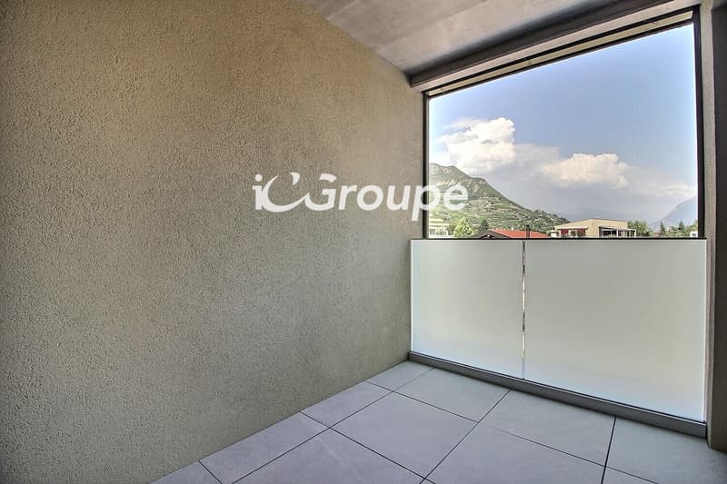 Splendide attique 4.5 pièces à louer à Uvrier (8)