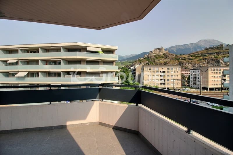 Studio à louer à quelques pas du centre-ville de Sion (4)