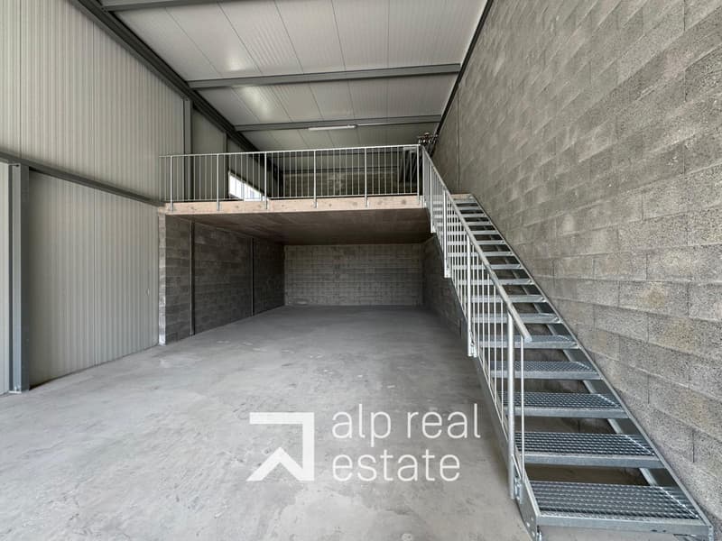 Espace modulable de 160m² - Flexibilité & accessibilité stratégique A9 (6)