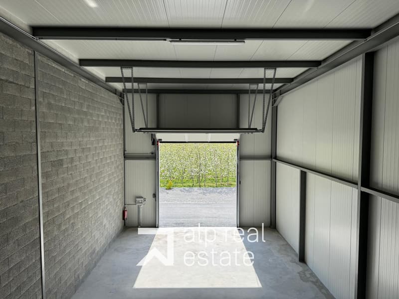 Espace modulable de 160m² - Flexibilité & accessibilité stratégique A9 (3)