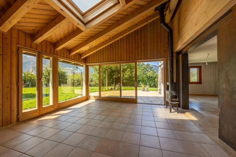 Villa avec espace wellness au milieu des abricotiers (5)