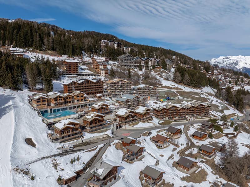 Attique neuf dans chalet de standing ski in/out ? Dixence Resort (3)