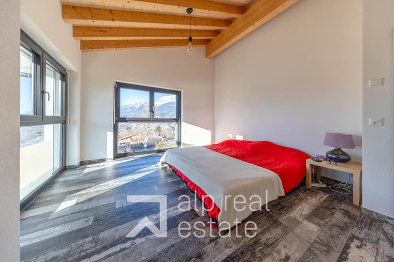 Villa neuve de standing avec vue spectaculaire sur le lac du Louché et les Alpes (9)