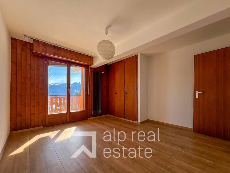Magnifique appartement de 3,5 pièces avec vue (3)