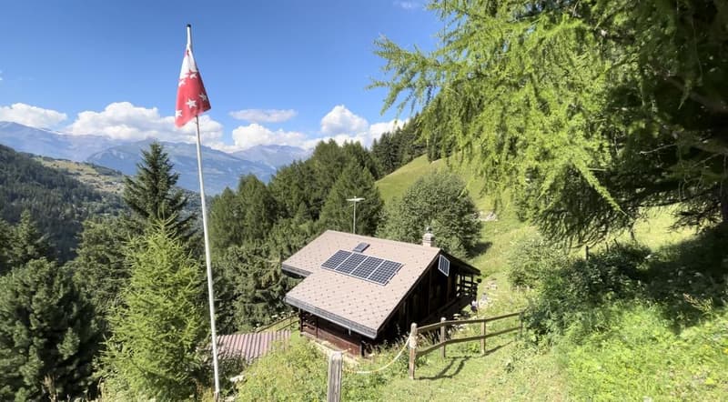 Charmant mayen d'été à 15 mn de la station (3)