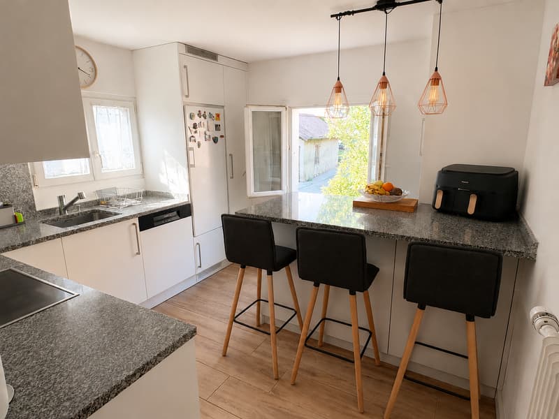 Charmante maison avec extérieur au coeur d'Aproz (2)