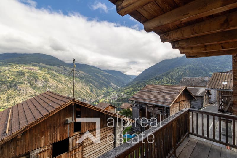 Authentique appartement au coeur du village (5)