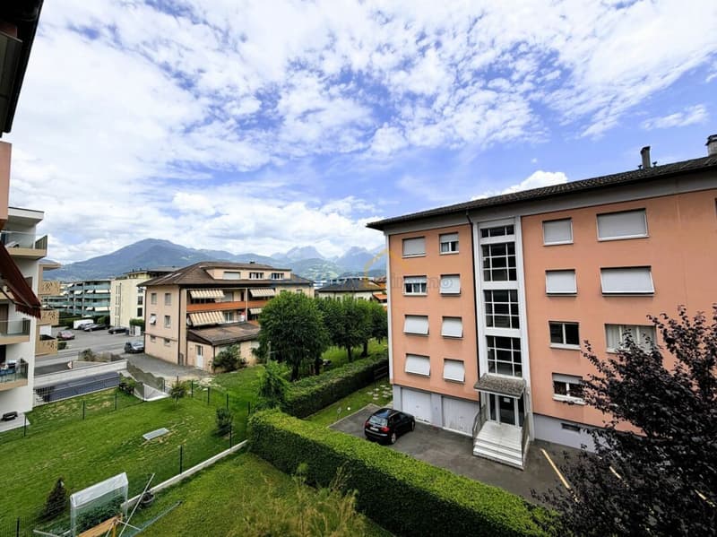 Bel appartement de 3,5 pièces, balcon, ascenseur (1)