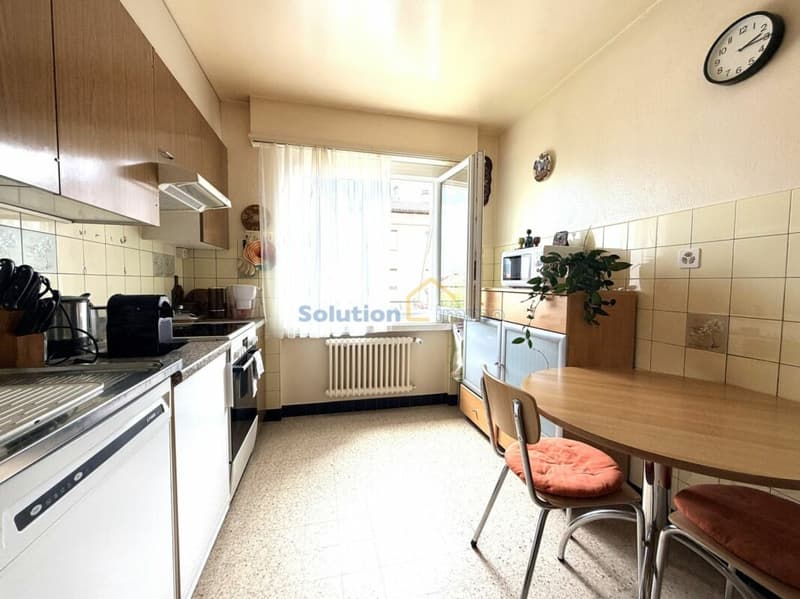 Bel appartement de 3,5 pièces, balcon, ascenseur (8)