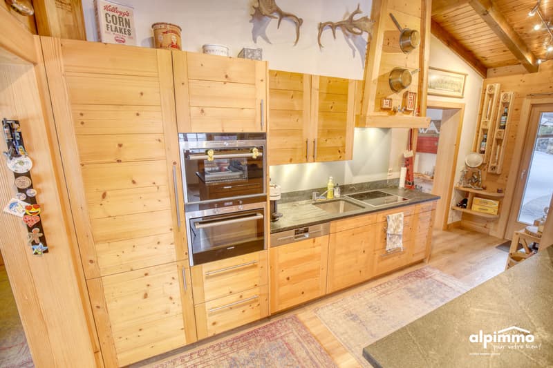 Chalet de caractère avec 2 annexes et un grand terrain à Haute-Nendaz! (6)