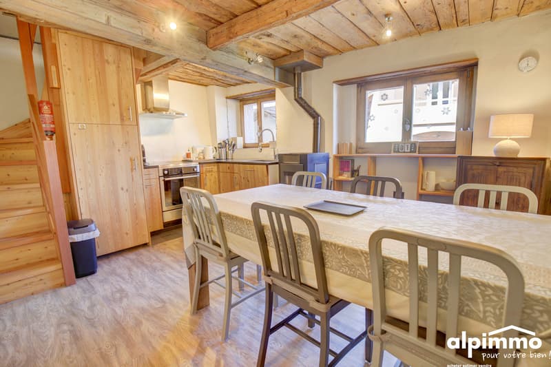 Au vieux village de Nendaz, maison jumelée avec un grand cachet ! (9)