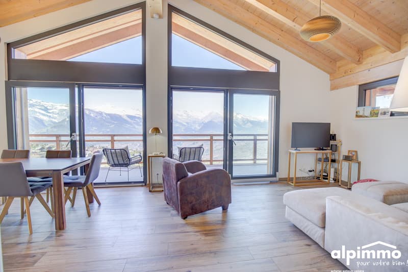 Magnifique chalet au bord du bisse à Nendaz ! (2)