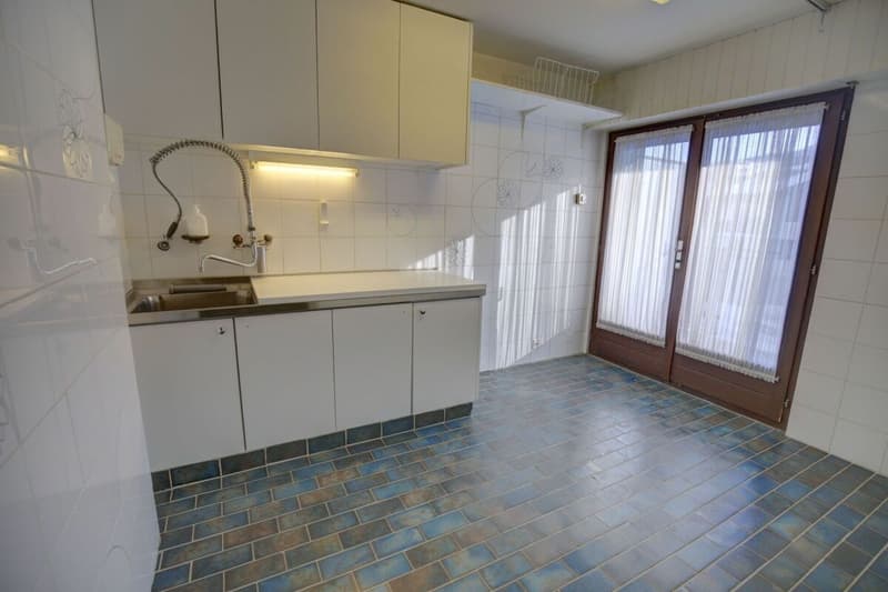 Appartement spacieux avec potentiel de rénovation à 100m des remontées (21)