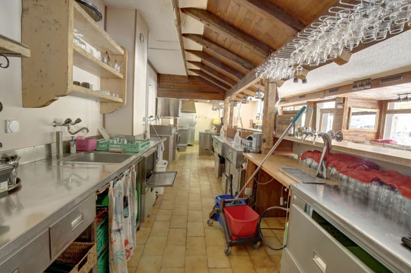 A vendre ! Restaurant à Siviez, au coeur des 4Vallées ! (2)