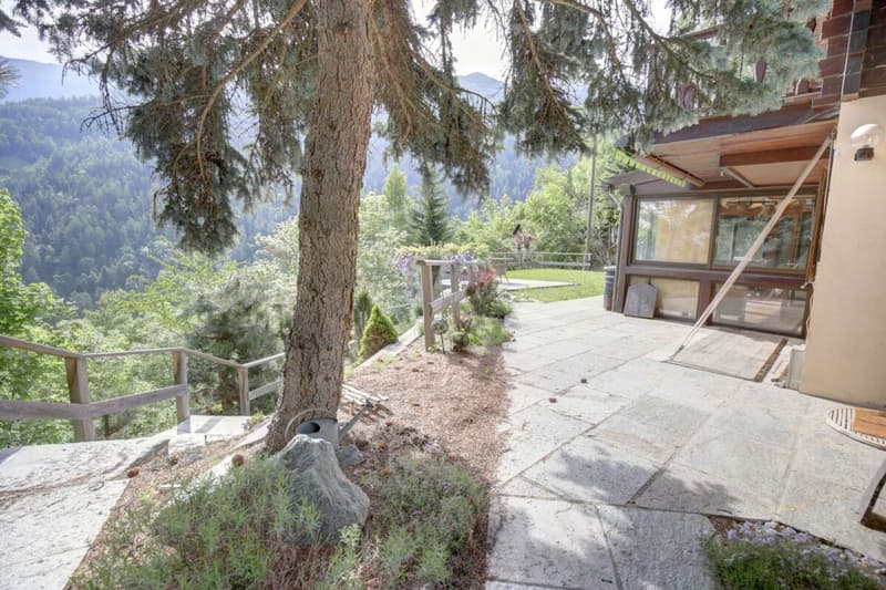 Magnificent nature chalet with winter garden! (31)