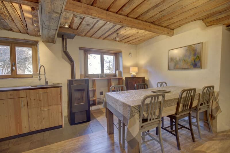 Au vieux village de Nendaz, maison jumelée avec un grand cachet ! (15)