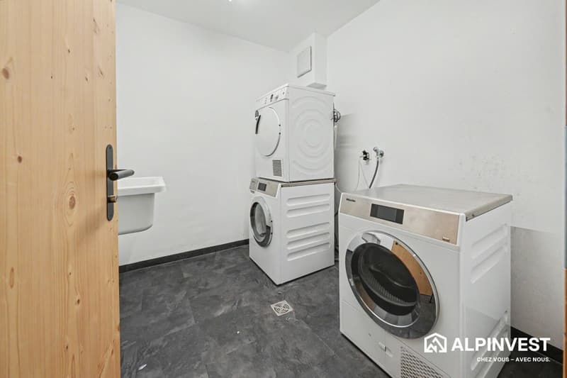 Chalet 4.5 pièces dans PPE - Excellent potentiel locatif (17)