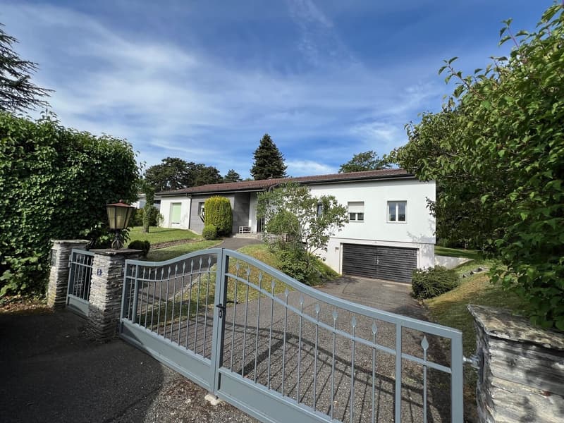 Magnifique villa individuelle nichée dans un écrin de verdure (1)