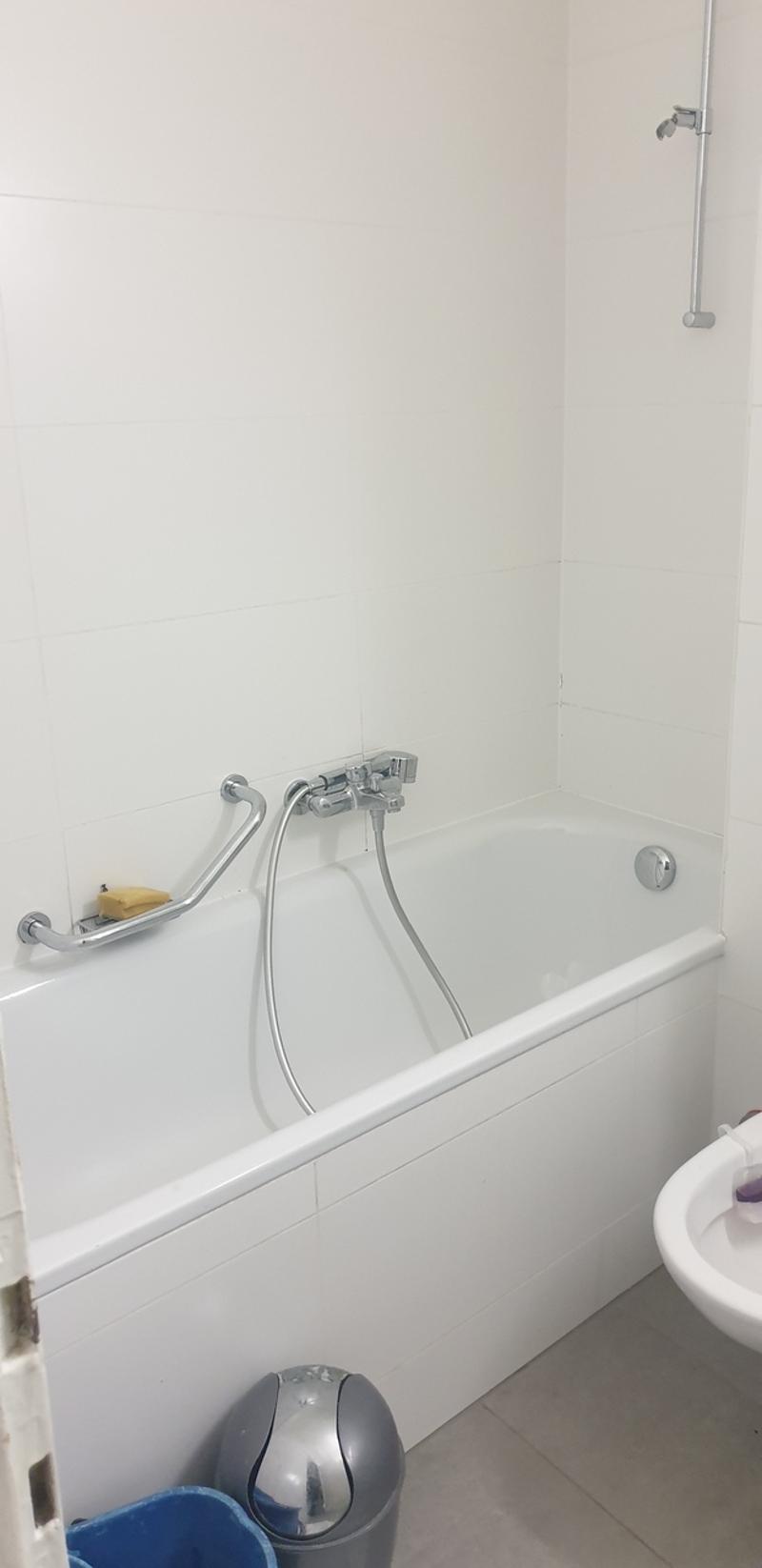 Appartement de 2 pièces au 6ème étage (6)