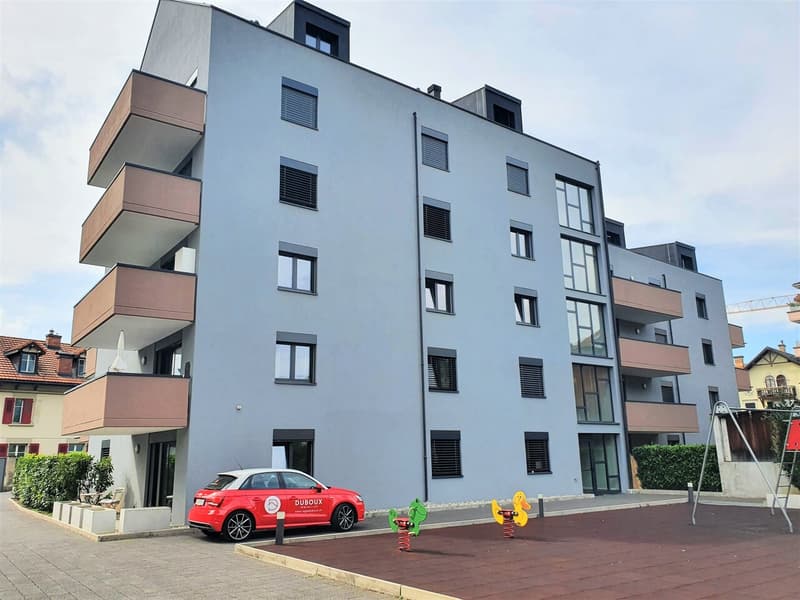 Appartement moderne de 2 pièces avec balcon (3)