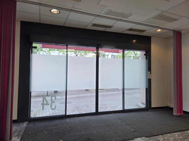 Surface de bureaux à louer pignon sur rue (1)