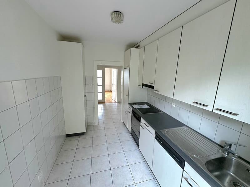 Appartement de 3 pièces avec balcon (3)