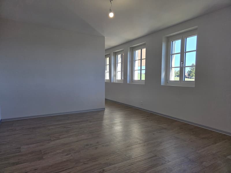 Très bel appartement de 4.5 pièces, proche du Golf de Lausanne (3)