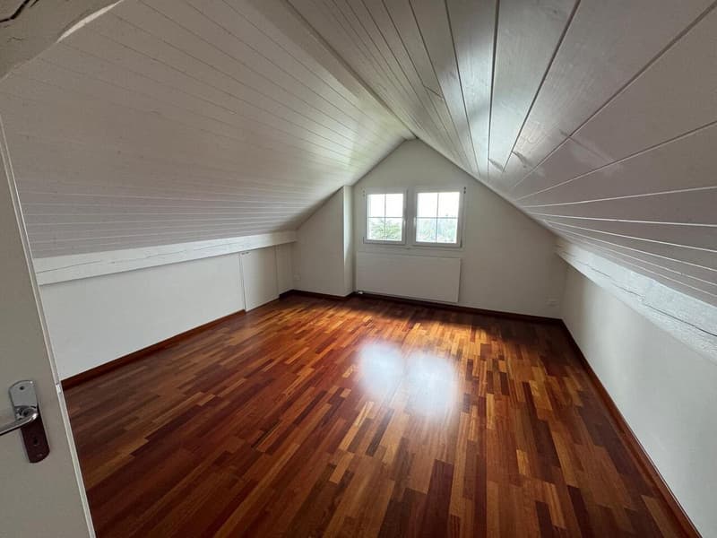Très bel appartement aux combles - Ch. de l'Eglise 12, 1066 Epalinges (7)
