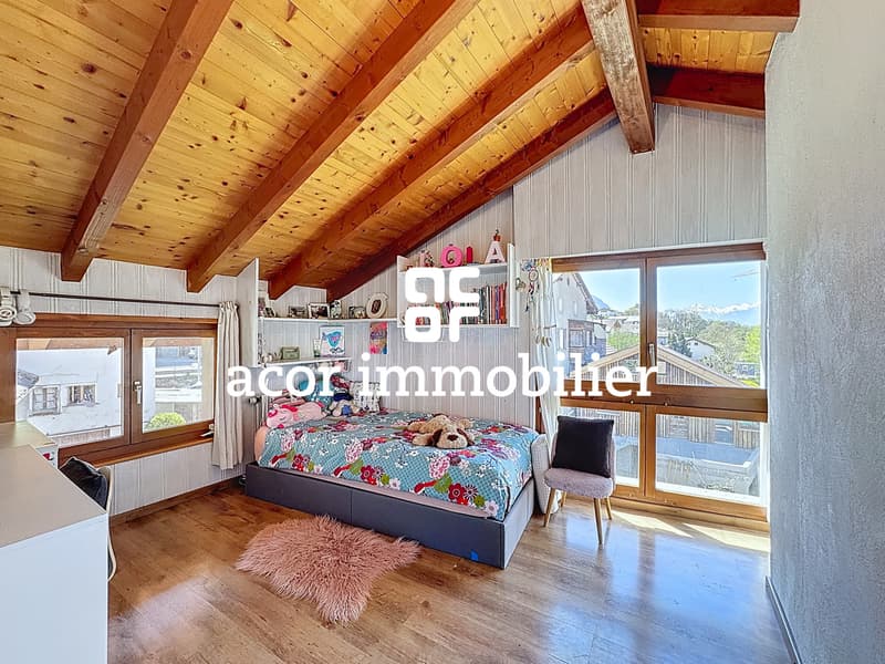 Chalais - Immeuble individuel de trois lots indépendants (13)