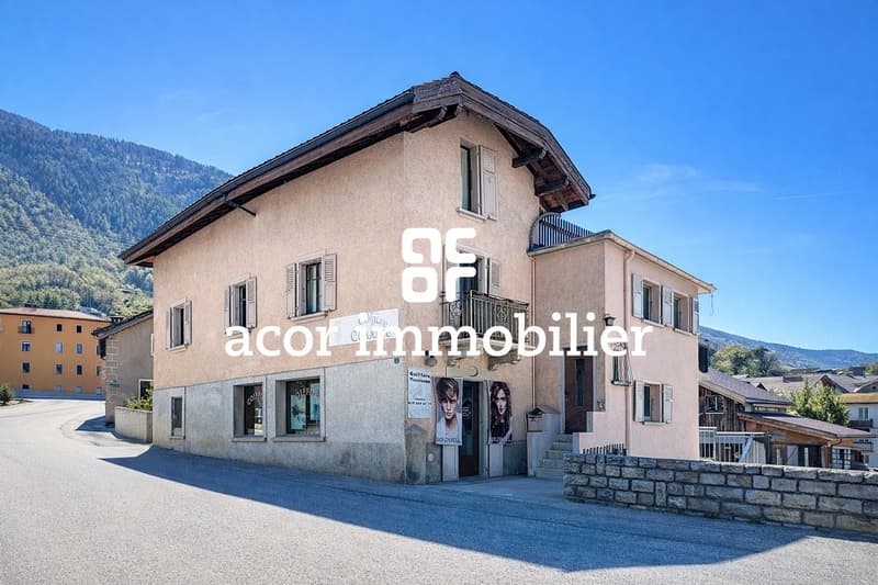 Chalais - Grande maison villageoise de 3 appartements (2)