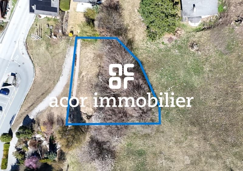 Terrain de 722 m² en zone châlet T40 (2)