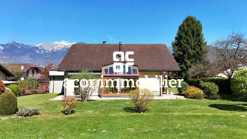 Villa d'architecte 6,5 pces aux volumes spectaculaires ! (1)
